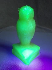 Degenhart Lemon Chiffon Glass Owl Glows