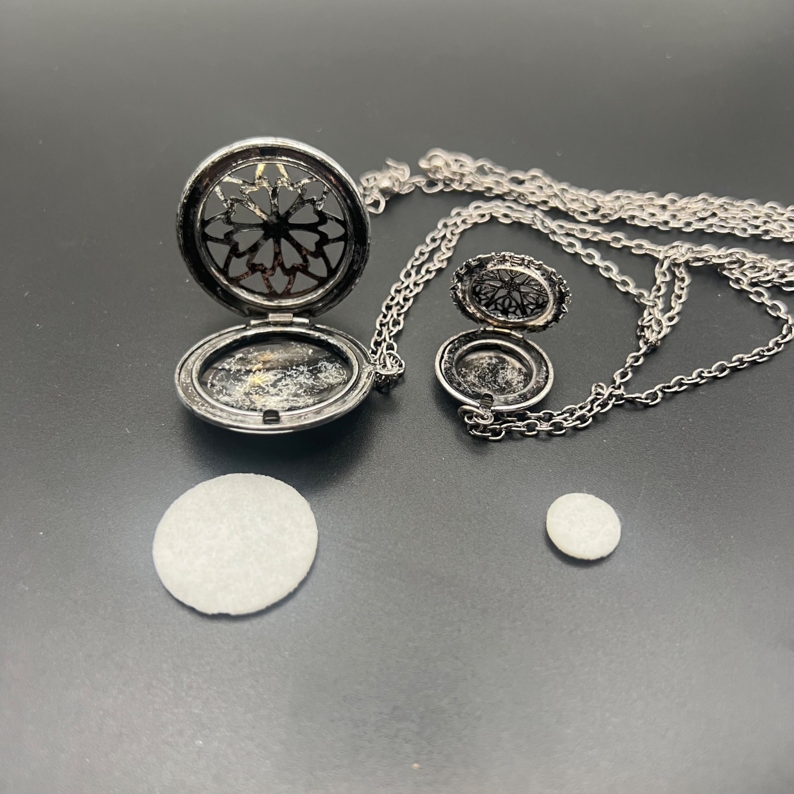 Aromatherapy Diffuser Double Locket Necklace 18" … - image 6