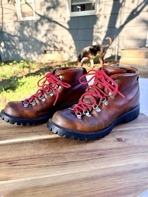 Vintage Danner Mountain Light Cascade Women s Hiking Boots 9 B
