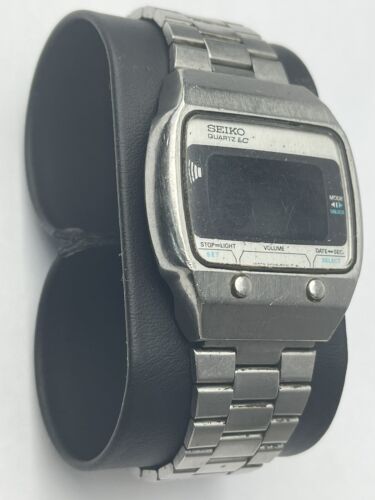 Boîte + bracelet de montre Seiko A029-5010T quartz LC - Photo 2 sur 6