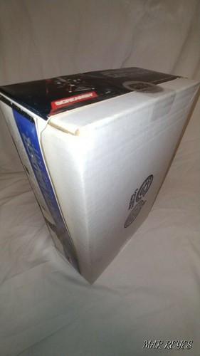 STAR WARS "DARTH VADER" 1/4 scale Vinyl model kit by SCREAMIN - Picture 8 of 12