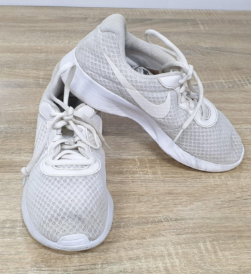 mens nike tanjun shoes white