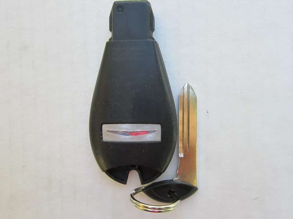 OEM 2008-2016 CHRYSLER TOWN & COUNTRY INTELIGENTE PROXIMIDAD LLAVERO DESBLOQUEADO IYZ-C01C Foto 2 de 4