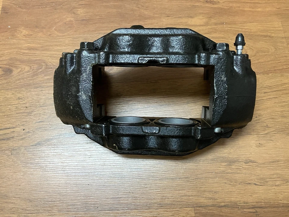 Pinza de freno adaptativa NAPA 1 REMAN doble pistón P/N 2010XA Toyota Sequoia Tundra Foto 2 de 4