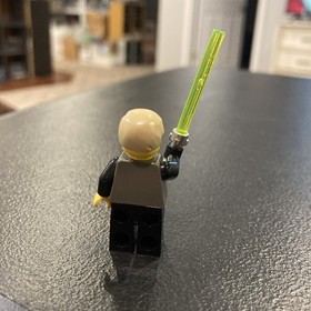 LEGO 7128 Star Wars Luke Skywalker Endor Yellow Head Minifigure SW0018 Retired