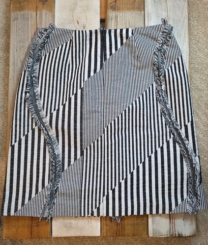 Worth New York schwarz grau Patchwork Streifen Design Fransenborte gerader Rock 8 - Bild 4 von 6