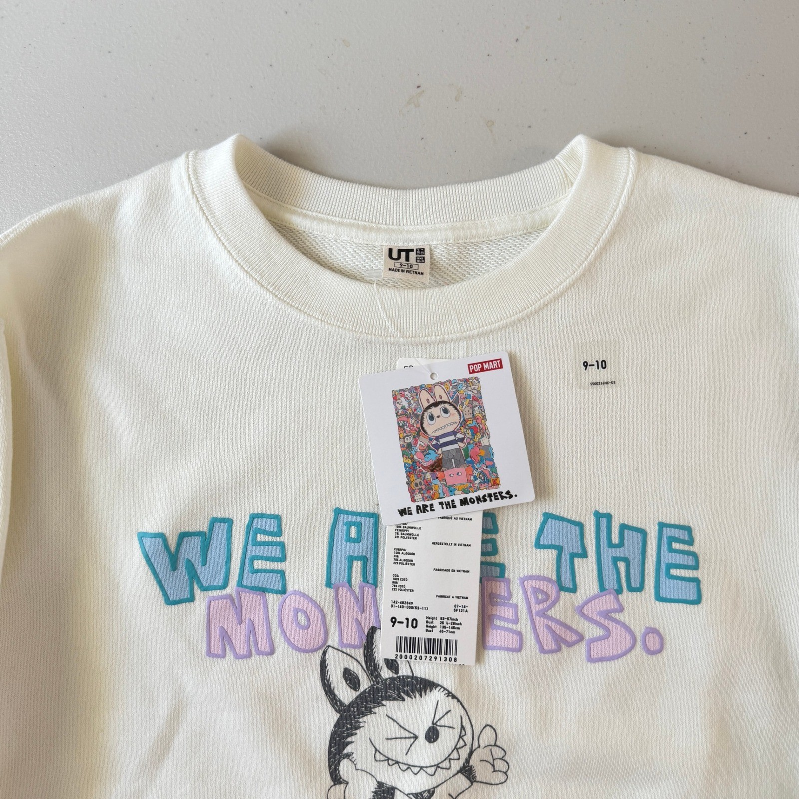 NWT Uniqlo UT POP MART We Are The Monsters Labubu Sweatshirt Top Kids 9-10Y thumbnail 5