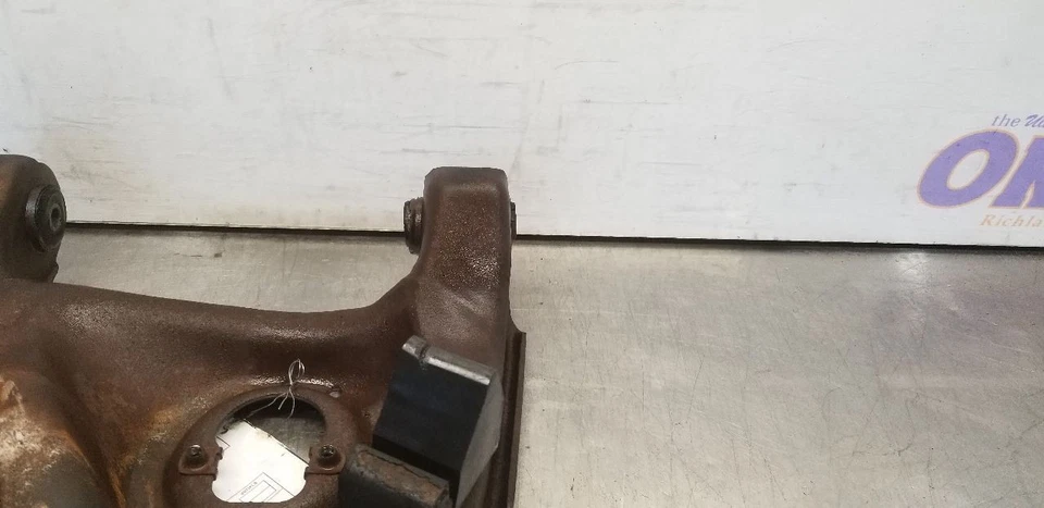 Buick Grand National 1987 brazo de control inferior pasajero delantero derecho Foto 4 de 4