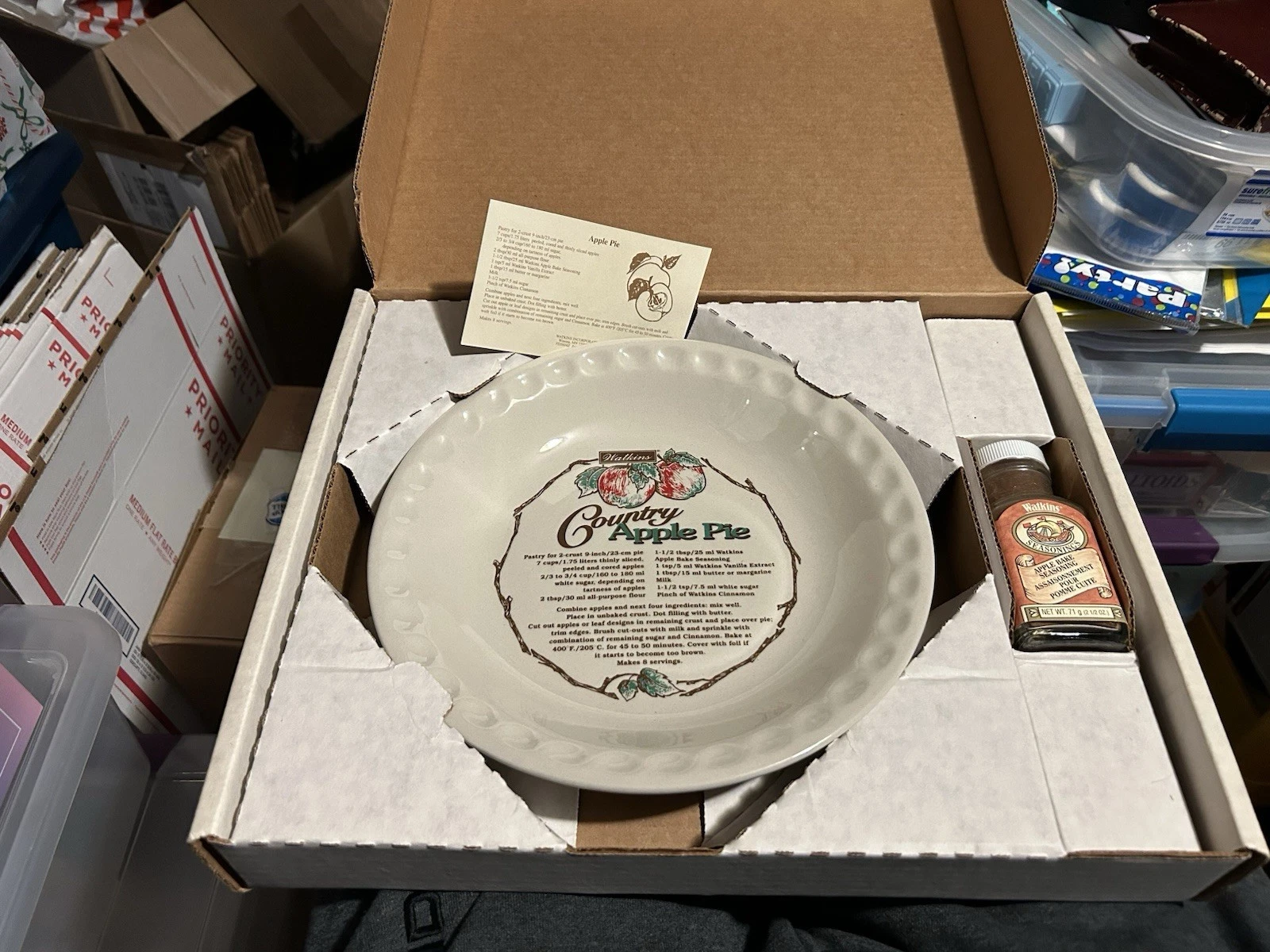 J R Watkins Collectible Pie Baking Dish Apple Pie Recipe
Opens in a new window or tab