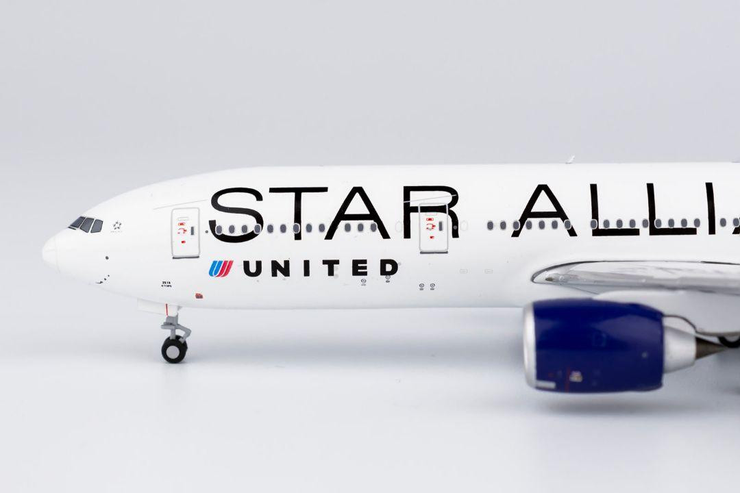 United Airlines 777-200ER N218UA 1/400 #eaf9b4 | eBay United Airlines 777-200ER N218UA 1/400 #eaf9b4 | eBay