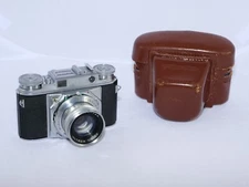 Voigtlander Prominent 35mm Rangefinder Camera. Ultron 50mm f2 Lens. Case. CLA'd