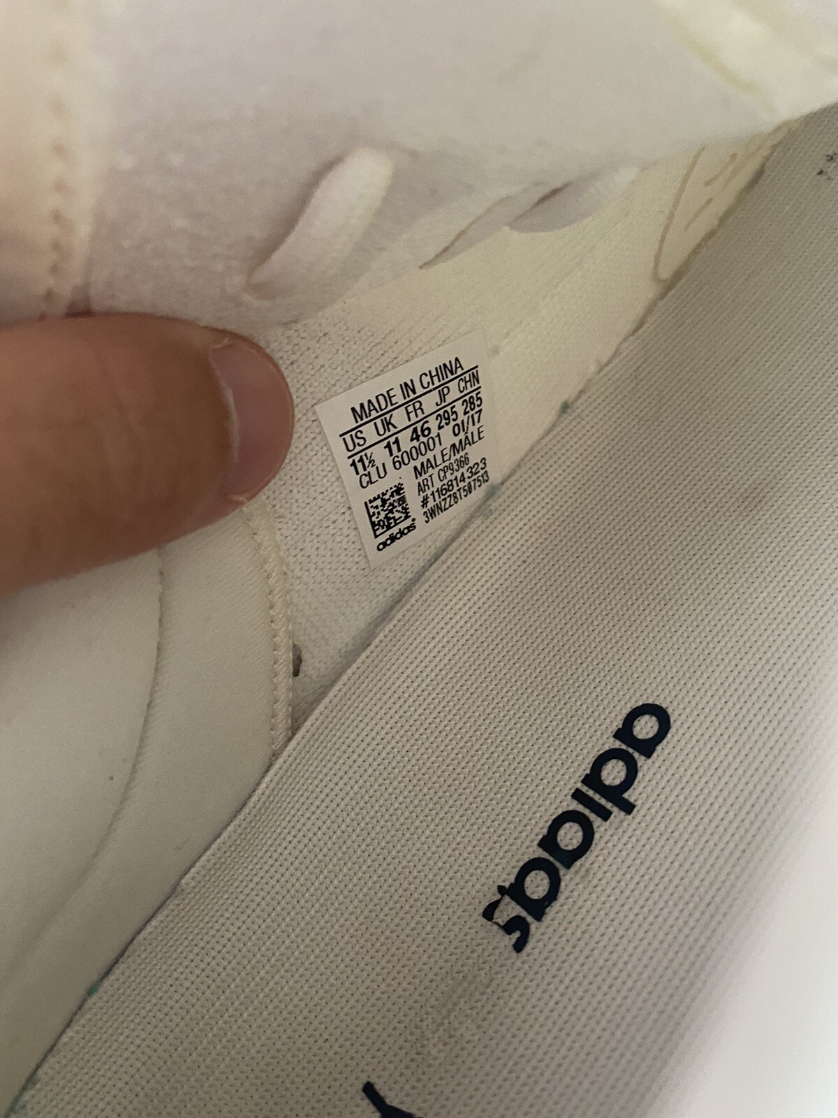 Size 11.5 - adidas Yeezy Boost 350 V2 Cream White/Triple White 2017 for  sale online | eBay