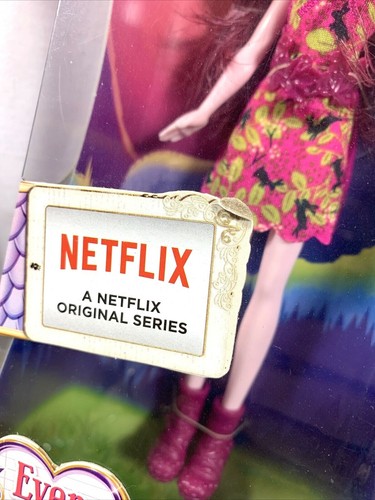 NUOVO 2015 MATTEL NETFLIX EVER AFTER HIGH DRAGON GIOCHI FORESTA PIXIES HARELOW - Foto 11 di 11