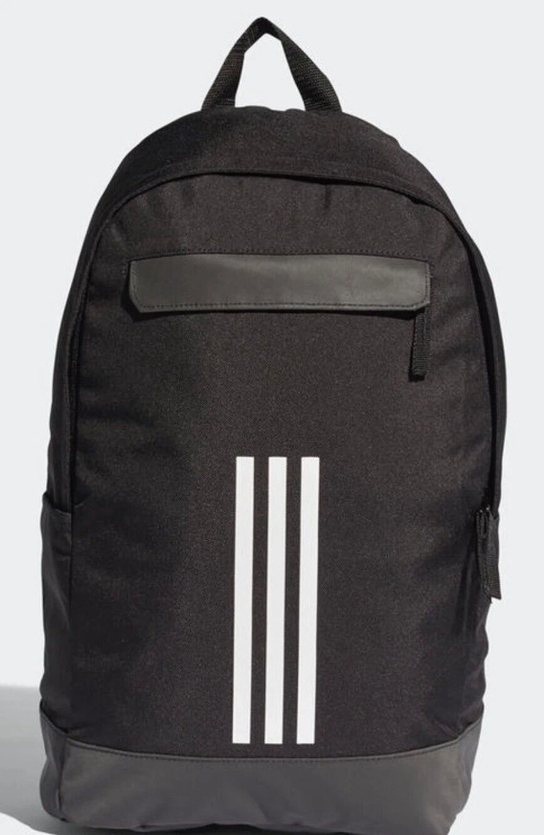 best crossbody bag for traveling in europe 13 Best Crossbody Bags for Travel 2024