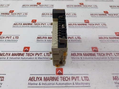 OMRON CQM1-ID212 16-Points Input Module, 94V-0, 24VDC 6mA