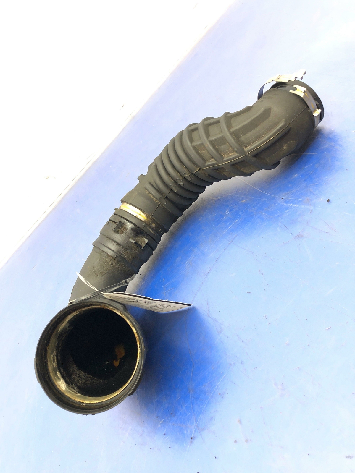 Maserati Quattroporte S Diesel 2013-2017 Right Air intake sleeve P/N 670003847
