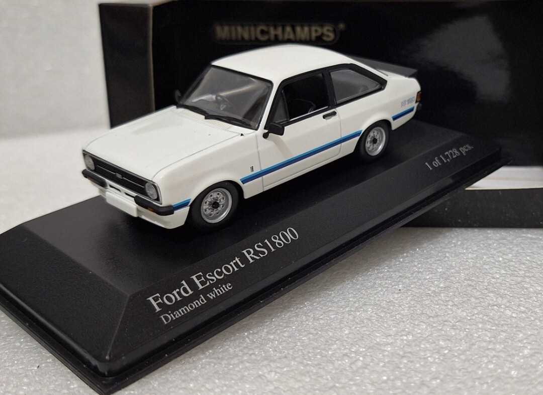 Miniature Voiture Ford Escort II RS 1800 - Minichamps 1:43 - Métal - 1975