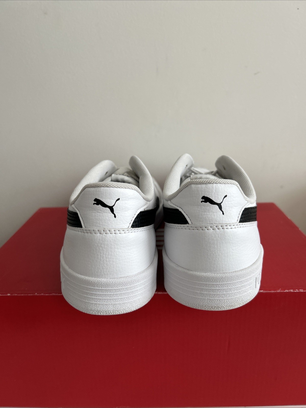 SAOLA Puma Court Ultra Lite taglia 9 5 bianco marino ottime condizioni