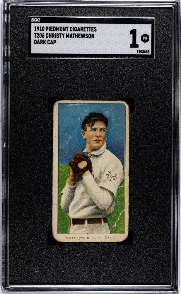 1910 Piedmont Cigarettes (T206) Christy Mathewson Dark Cap SGC 1