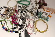 Large Mixed Costume Jewelry Lot Statement Necklaces Rhinestone Beaded Chokers