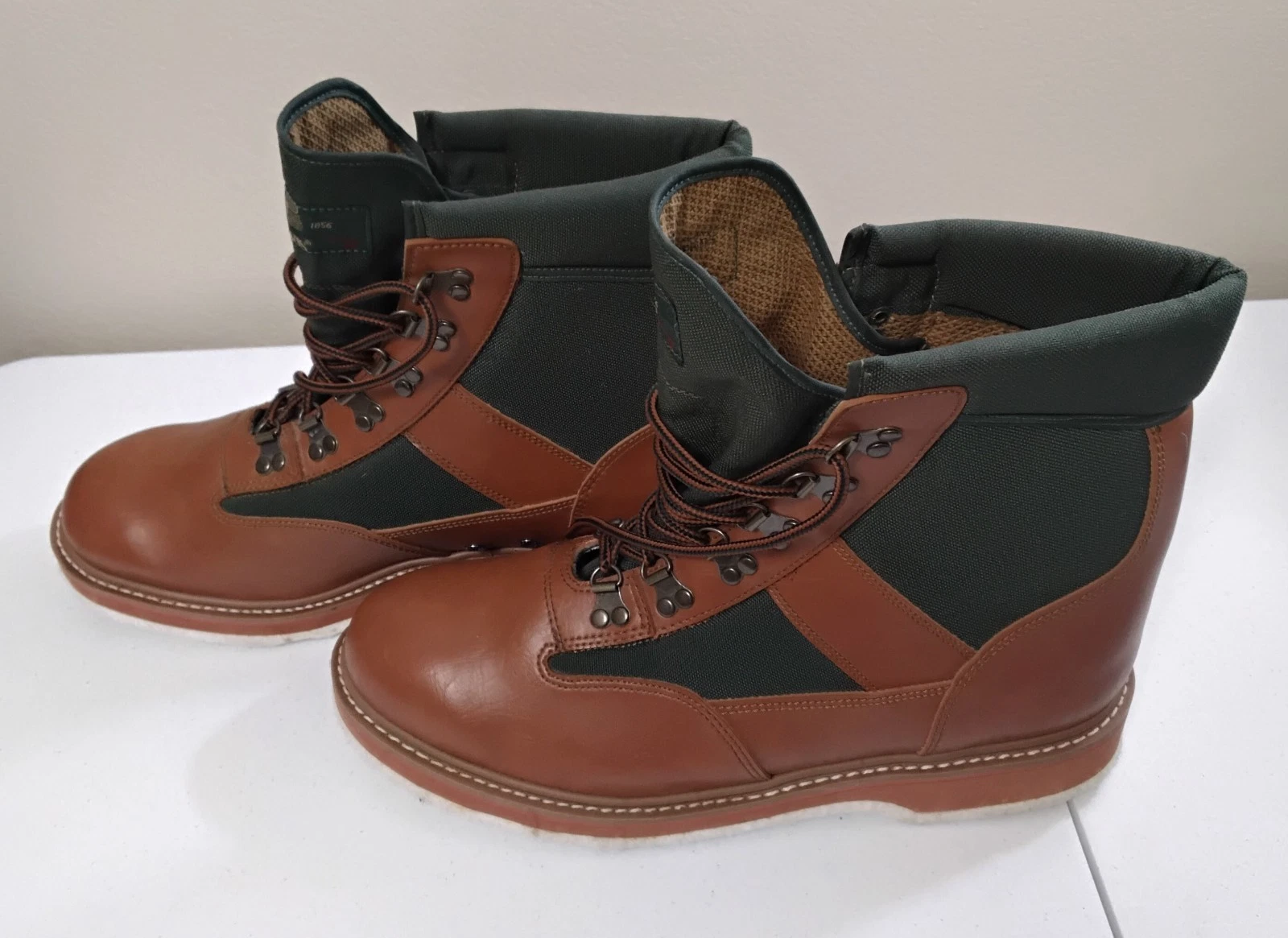Orvis vintage Wading boots, Size 15, 1994 style #583202