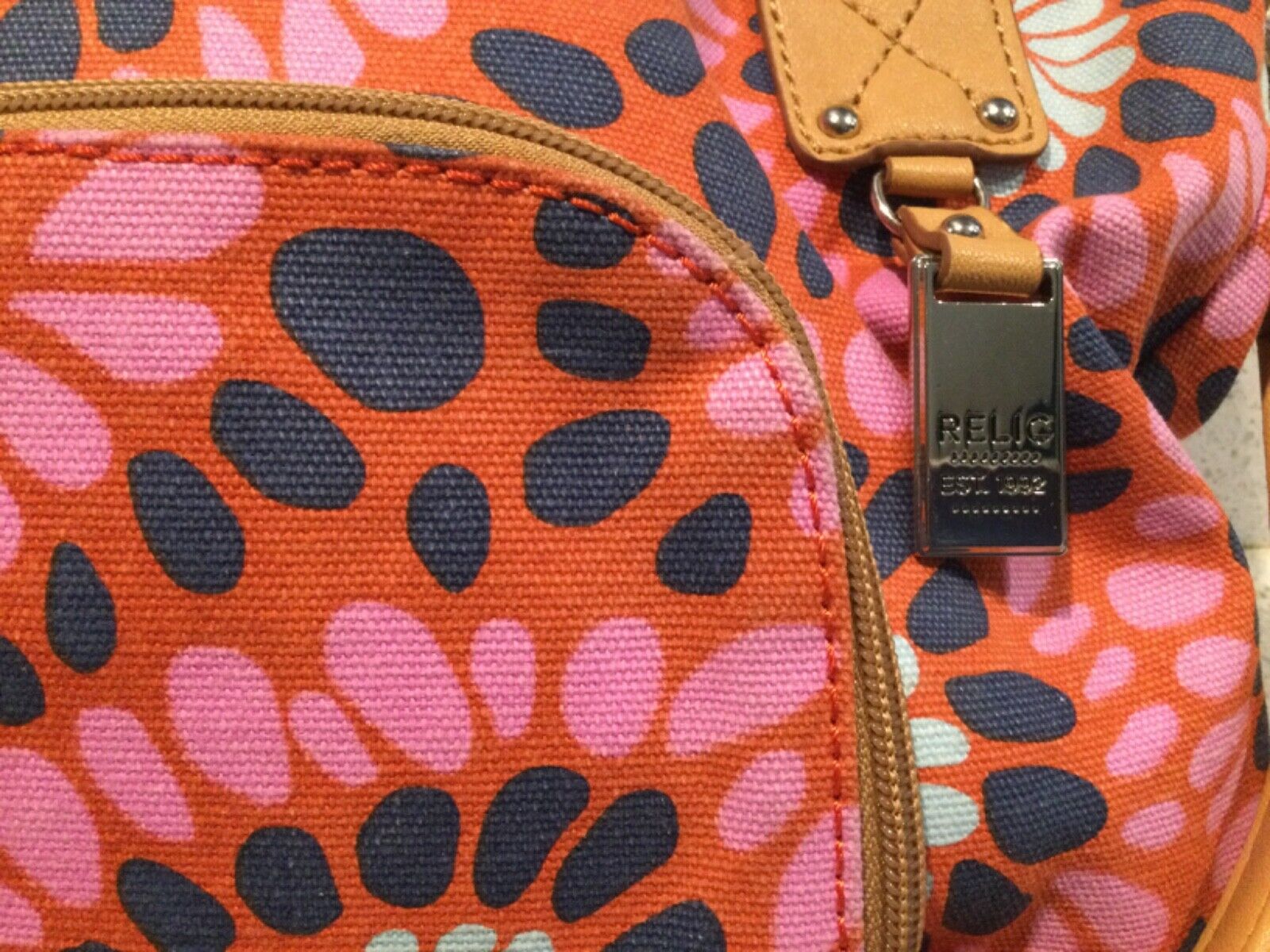 Relic by Fossil crossbody handles multicolored fl… - image 4