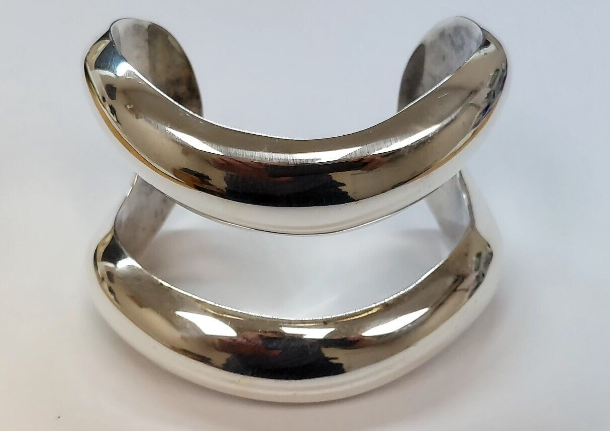 TIFFANY&CO ELSA PERETTI STERLING SILVER OPEN CENTER CUFF BRACELET 1984