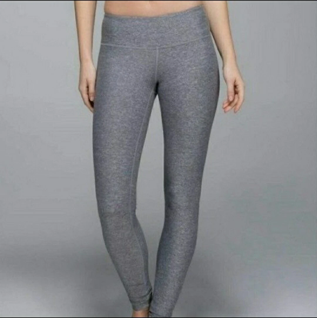 Lululemon Heather Gray Wunder Under Leggings Size 6