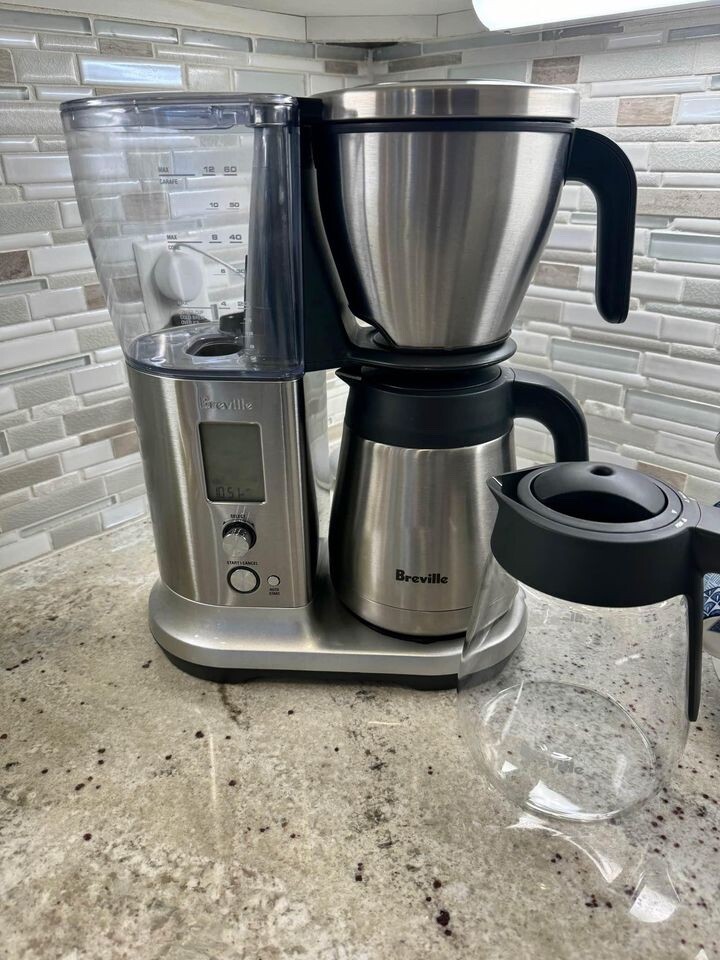 Breville BDC450 1650W Coffee Maker. Thermal and Glass Pot Included