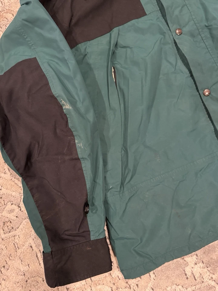 Chaqueta De Colección The North Face Light Verde Mountain Guide Gore-Tex TNF Para Hombre L Foto 2 de 4
