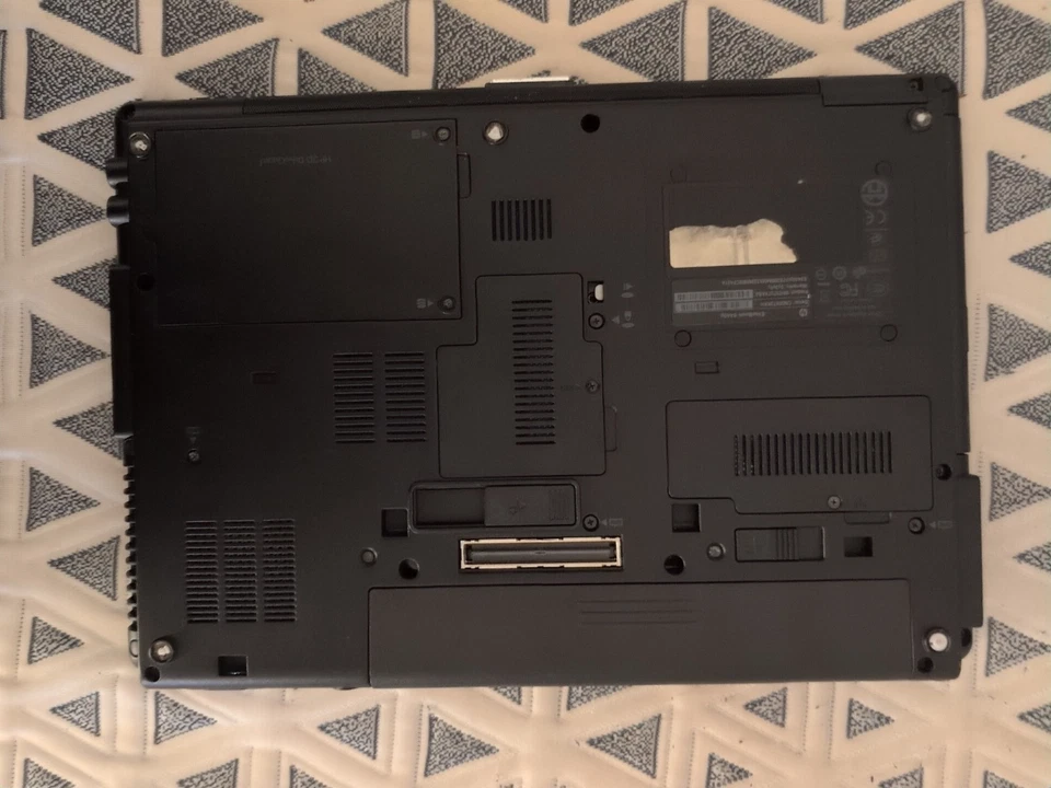 HP ELITEBOOK 8440P - INTEL I7-620M - 8GB RAM - 1TB - WIN10 - LEER DESCRIPCIÓN Foto 4 de 4