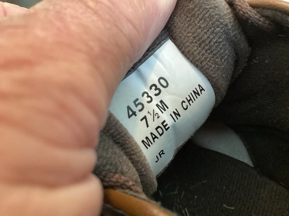 Туфли для гольфа мужские Footjoy 45330 белые коричневые кожаные с круглым носком на шнуровке размер 7 1/2 - Изображение 2 из 4