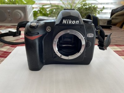 Nikon D70 AF-S DX 18-70mm F3.5-4.5G ニコン s-l400.jpg