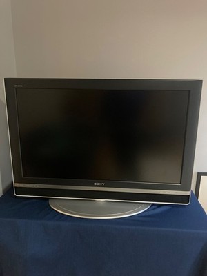 Sony Bravia KDL-V40XBR1 40'' 720p HD LCD Television Great for retro gaming 