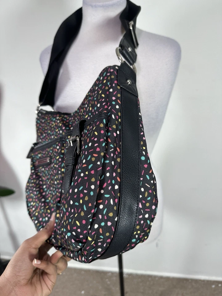 Bolso hobo para mujer Lily Bloom color negro Foto 3 de 4