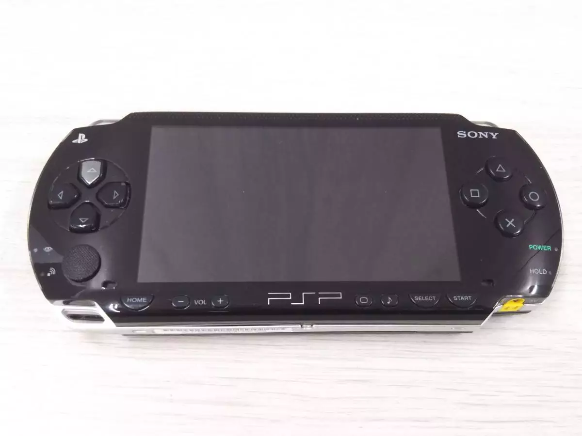 Sony Playstation Portable PSP 1000 White Used 