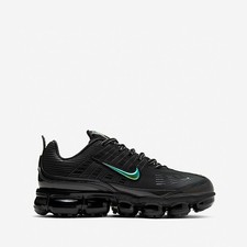 black vapormax 360
