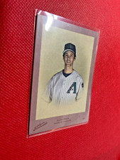 SHAWN GREEN  2005 /45 Donruss Portraits LEATHER RED COLOR SP-83