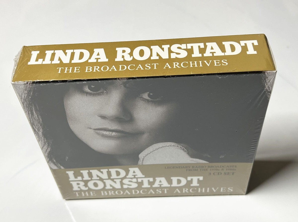 LINDA RONSTADT THE BROADCAST ARCHIVES 3 CD Box SET BRAND NEW