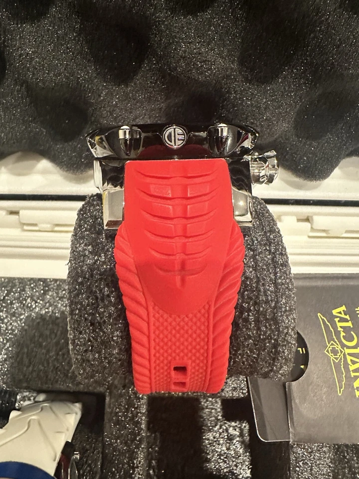 Часы Invicta Jason Taylor ограниченный выпуск - Изображение 3 из 4