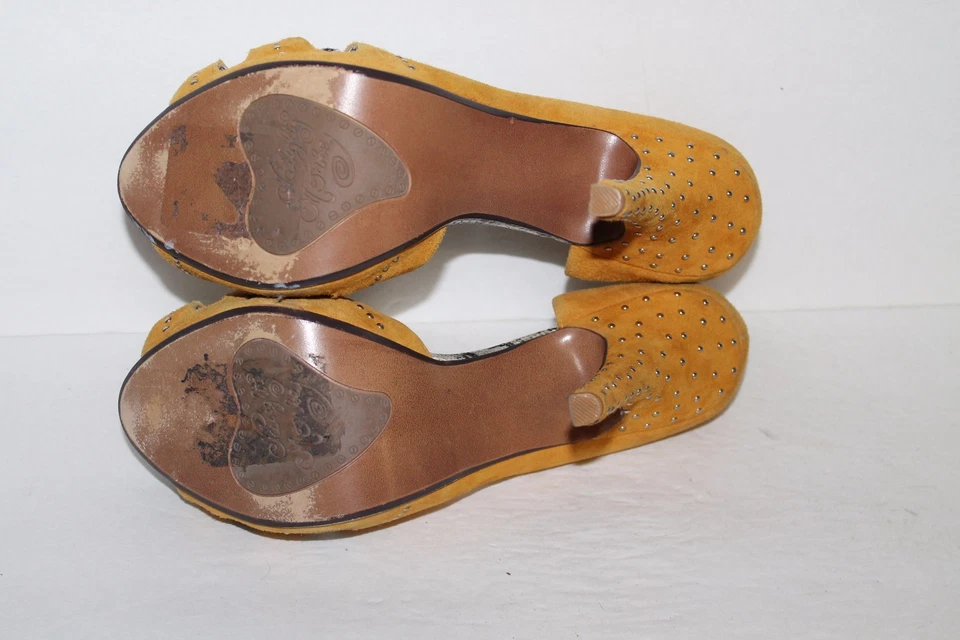 Naughty Monkey Peeptoe Heels, #0471-700, Yellow/Slv, Leather, Women's US Size 10 - Image 4 of 4