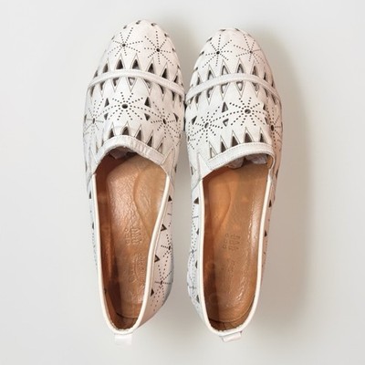 Spring Step Fusaro White Comfort Loafer Shoe Size 42 Euro -Cutouts