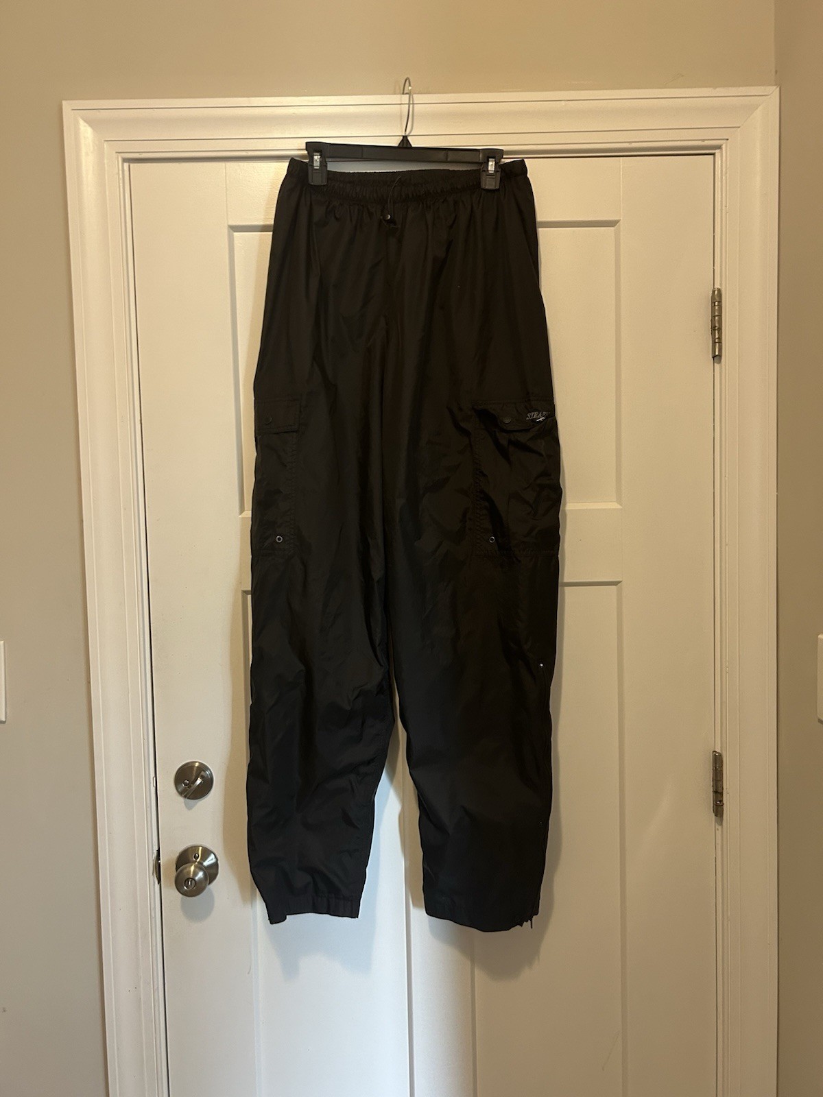 Picture 1 of 6