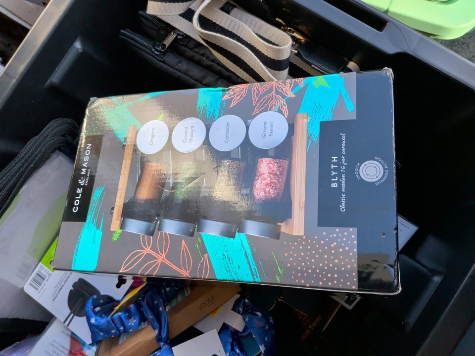 Carrusel Blyth Spice Rack, 16 tarros, bambú Foto 2 de 4