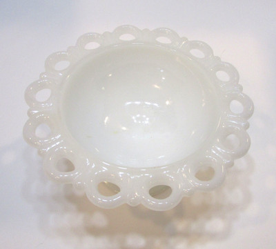 Vintage Anchor Hocking White Milk Glass Colony Lace 5'' dia Pedestal Compote Bowl