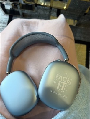 Authentic Apple AirPods Max Silver   Brand New   Custom Edition