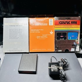 ATARI 2600 CX-2600A CONSOLE/2 JOYSTICKS/ENCOUNTER @ L5 COSMIC ARK /M.COMMAND EXC