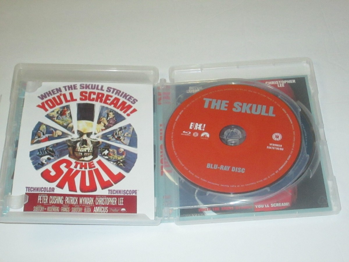 その他 The Skull (1965) Dual Format Edition (Blu-ray &amp; DVD) w17b8b5 Amazon.com: The Skull : Peter Cushing, Patrick Wymark