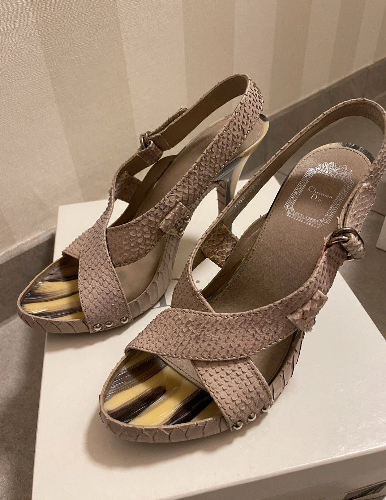 Escarpins Vintage Dior Inportés Taille 39
