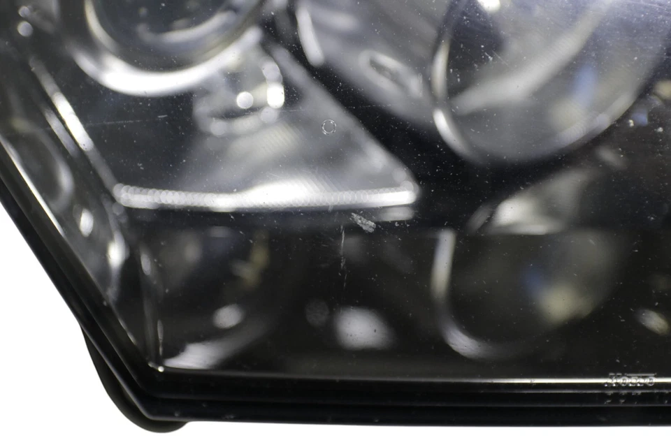 Conjunto de faros delanteros derechos de xenón Nissan GT-R R35 2009-2014 OEM Foto 2 de 4